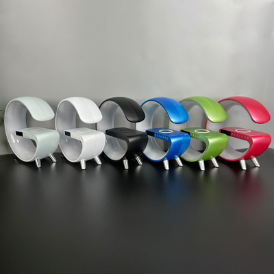 LED / স্পিকার / ঘড়ি সহ উচ্চ-কার্যকারিতা 5 ইন 1 QI ওয়্যারলেস চার্জার