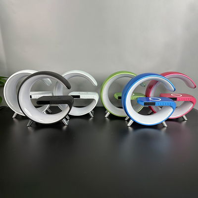 LED / স্পিকার / ঘড়ি সহ উচ্চ-কার্যকারিতা 5 ইন 1 QI ওয়্যারলেস চার্জার