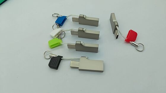 টাইপ করুন c usb ফ্ল্যাশ ড্রাইভ সহ usb A সহ ছোট চেইন মেটাল কভার লেজার এবং লোগো প্রিন্ট করতে পারে দ্রুত গতি 3.2 usb এবং 3.1 usb