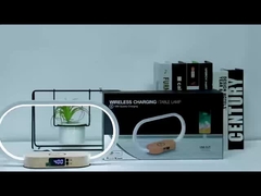 পুনর্ব্যবহারযোগ্য উপাদান ওয়্যারলেস চার্জার কাঠের চার্জার ঘড়ি এবং আলো সহ দ্রুত চার্জার